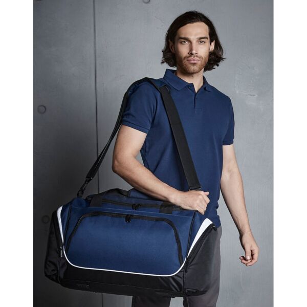 Pro Team Holdall Thumbnail