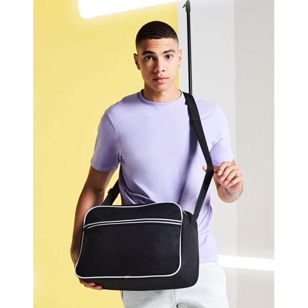 Retro Shoulder Bag Thumbnail