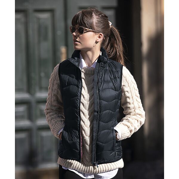 Women’s Vermont – versatile down gilet Thumbnail